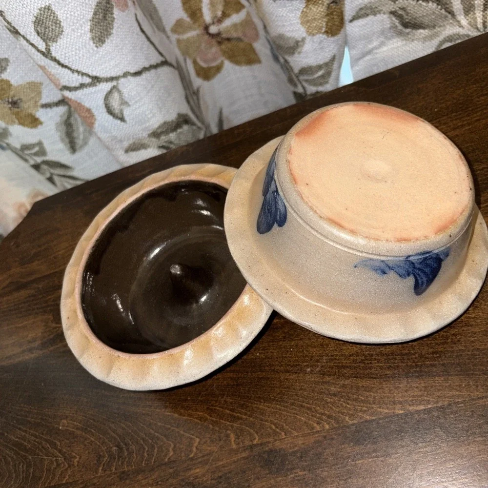 Vtg Rowe Pottery Garlic Apple Onion Bakers Set of 2 1990 Stoneware Handcrafted